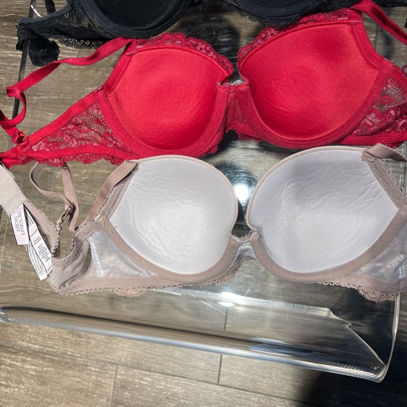 Victoria’s Secret Red Lace Dream Angels Lined Demi - set of 5 34B - Picture 5 of 10